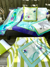 Charger l'image dans la galerie, Large serviette de plage - Aphrodite