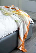 Load image into Gallery viewer, Shawl - Venus